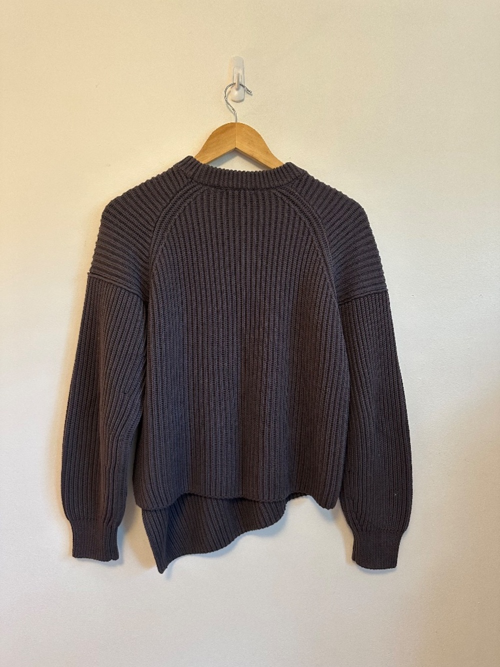 Soeur Arco Chunky Knit Asymmetrical Cotton Sweater in Charcoal | Size 1 (Small) - Picture 4 of 7
